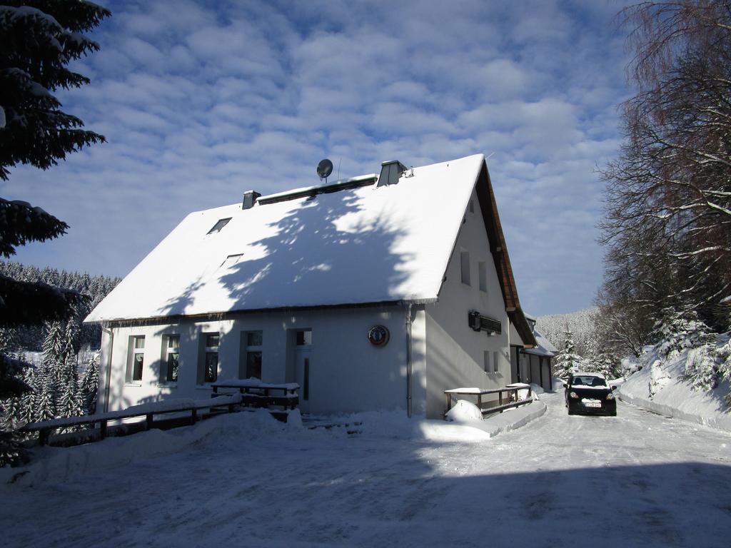 Greizer Kammhuette Gaststaette & Pension Клінґенталь Екстер'єр фото