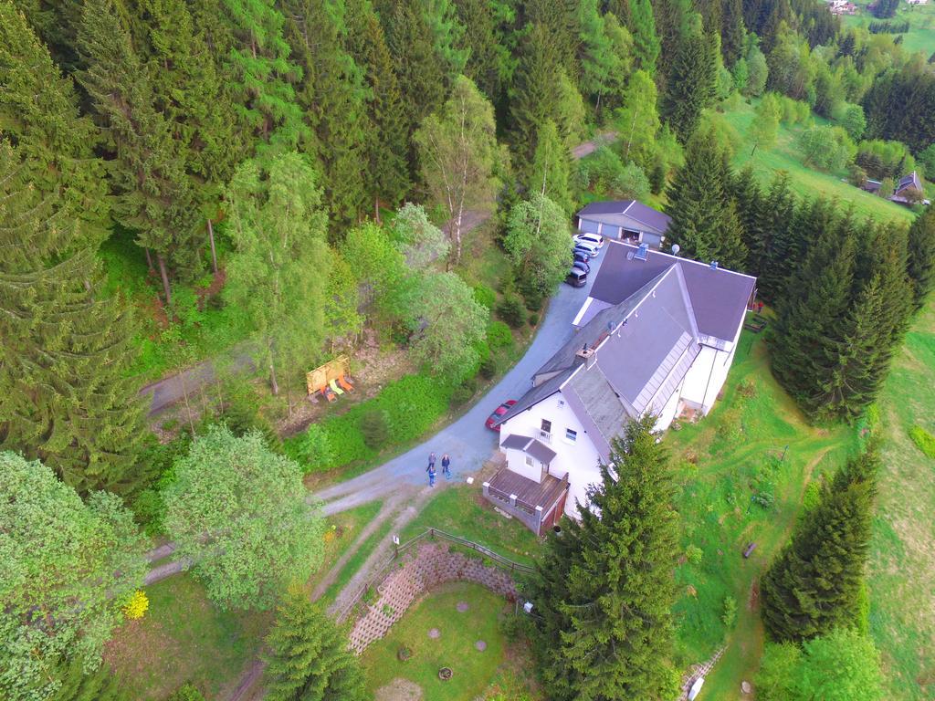 Greizer Kammhuette Gaststaette & Pension Клінґенталь Екстер'єр фото